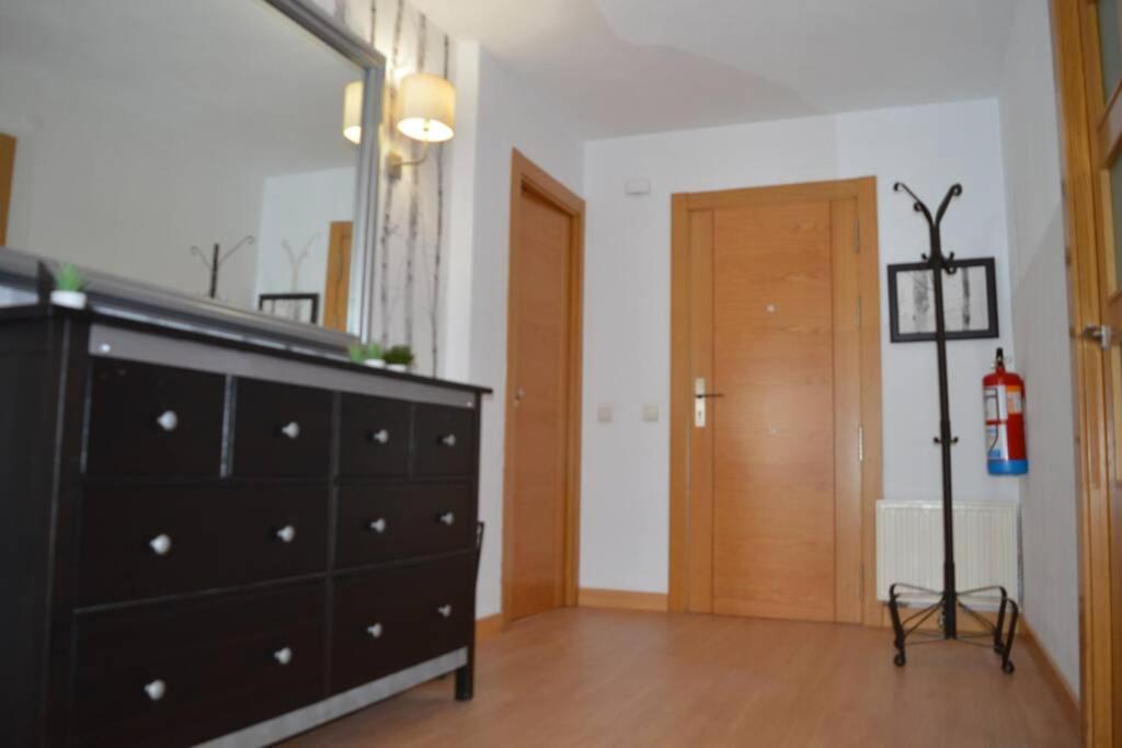 Apartamento Turistico Faro De Luno 圣维森特-德拉巴尔克拉 外观 照片